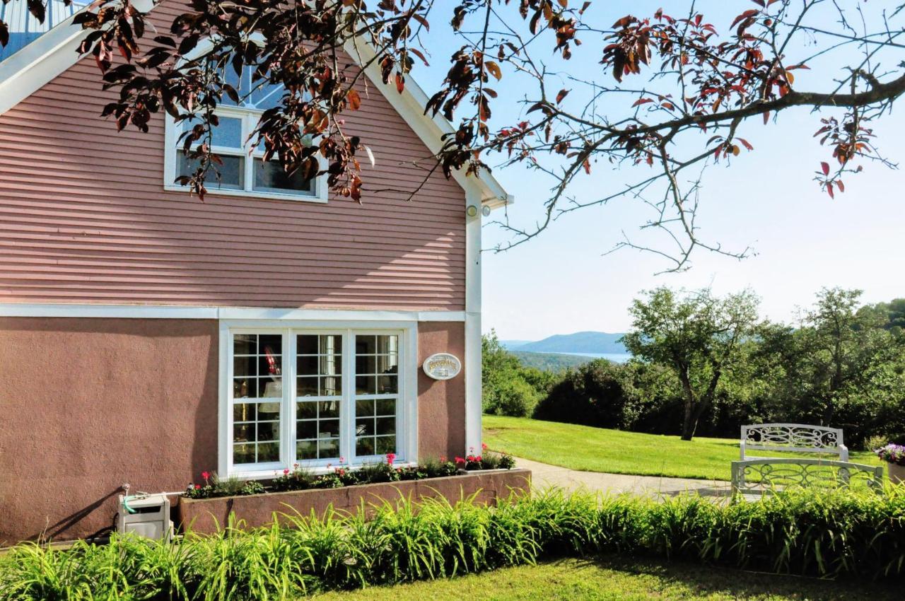 Auberge Le Tricorne North Hatley Buitenkant foto