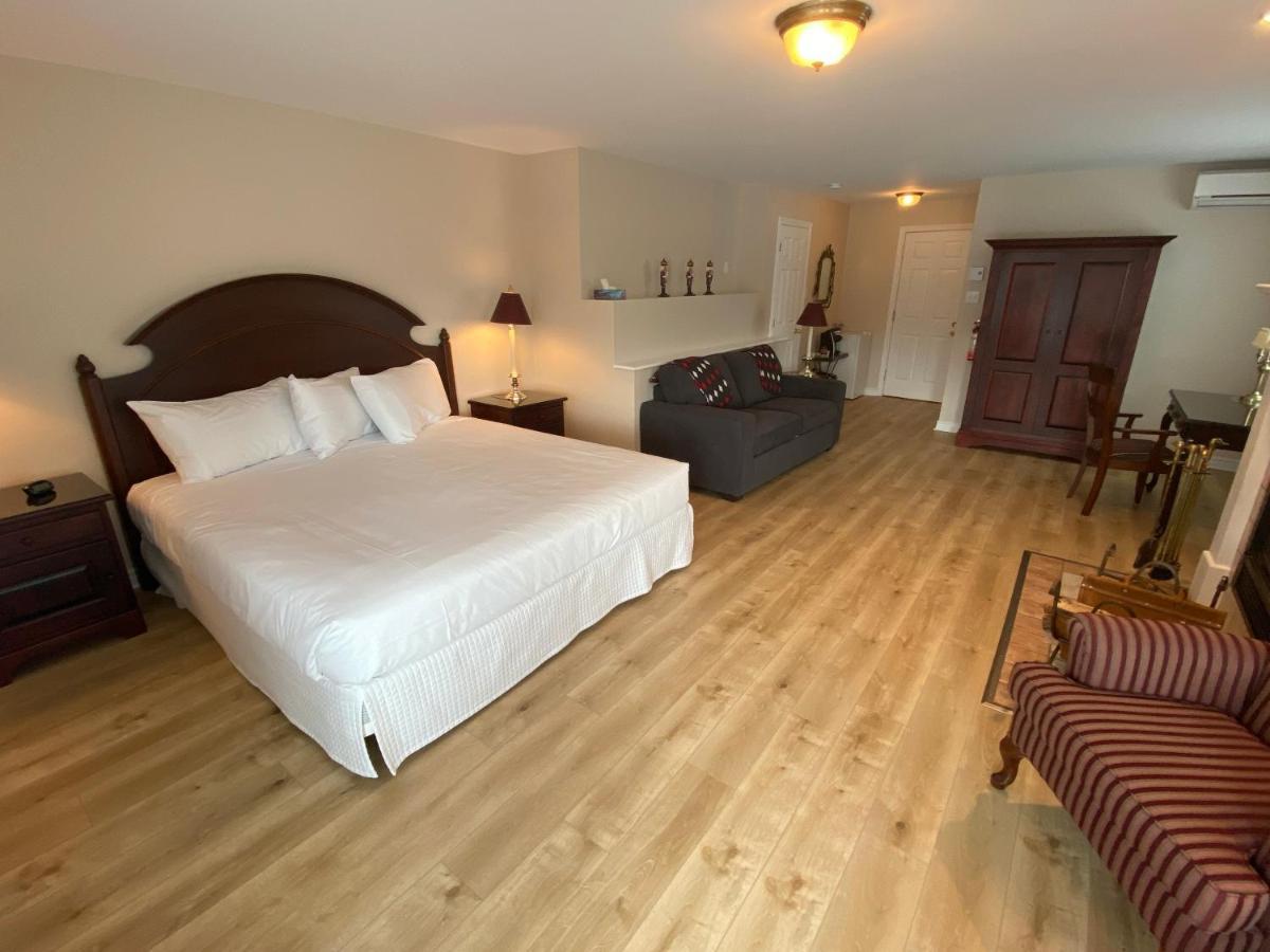 Auberge Le Tricorne North Hatley Buitenkant foto